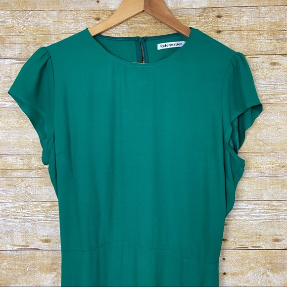 Reformation Lena Mini Sheath Dress In Green - Picture 5 of 8